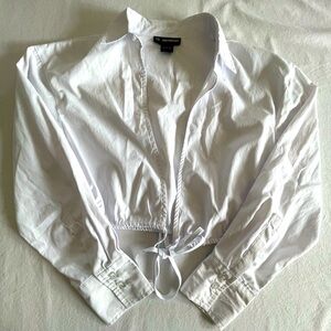 18 Centimeters Size:M Women’s cropped opened front top